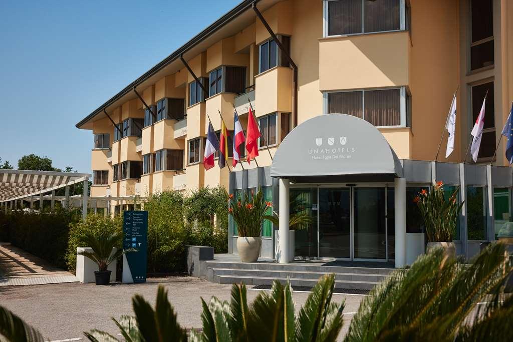 Una Hotels Forte Dei Marmi Exteriör bild